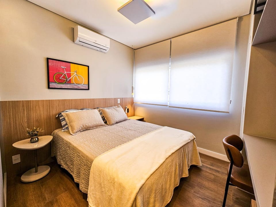 Photo of the whole room, Bedroom, air conditioner