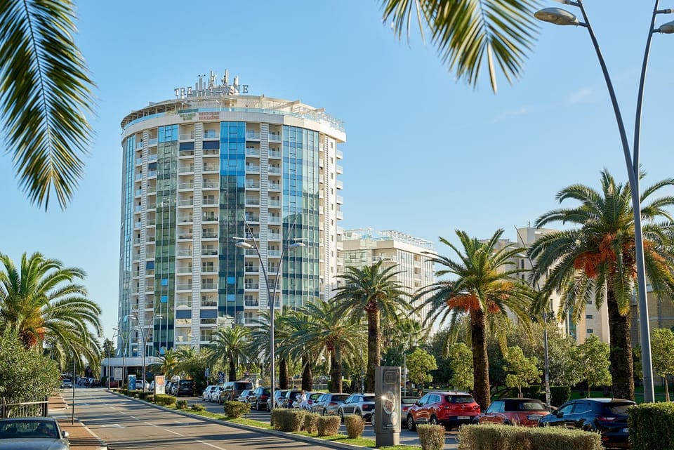 Property building, Location