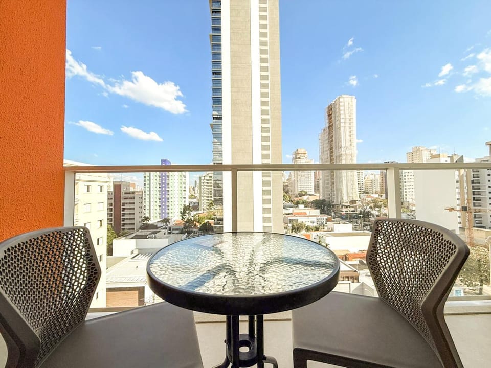 Balcony/Terrace, City view