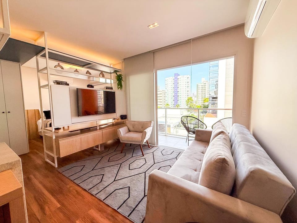 TV and multimedia, View (from property/room), Living room, air conditioner