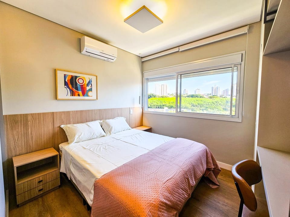 View (from property/room), Photo of the whole room, Bedroom, air conditioner