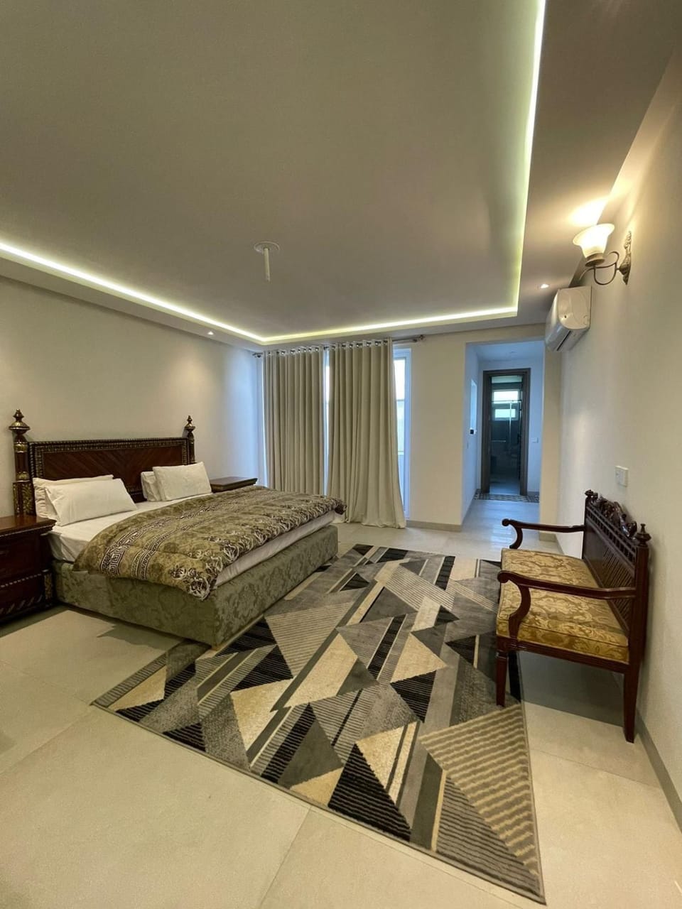 Cadillac House Exclusive Stay for Families & Groups Villa in Islamabad Capital Territory