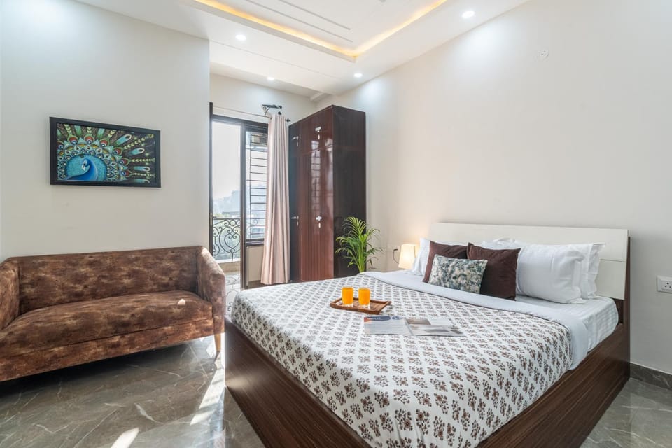 Bed, Balcony/Terrace, Bedroom, air conditioner