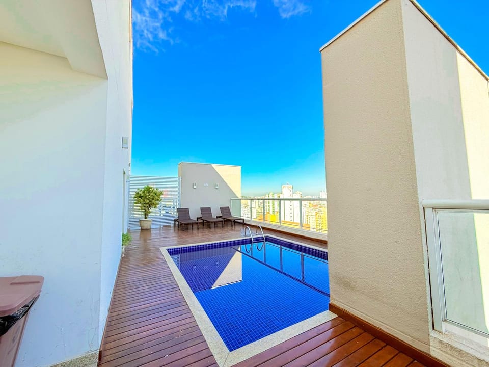 Pool view, Swimming pool, sunbed
