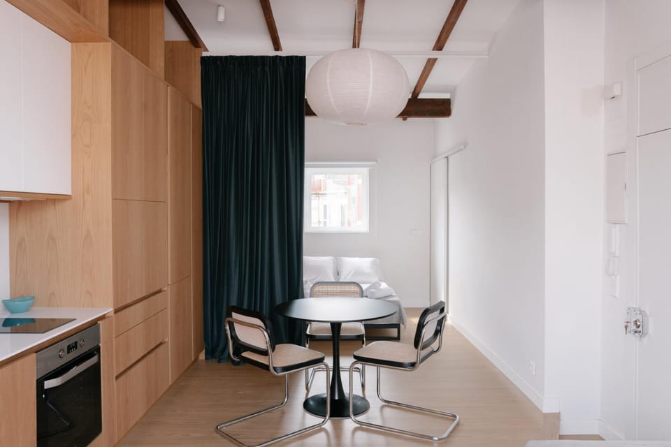 Kitchen or kitchenette, Living room, Photo of the whole room, Dining area