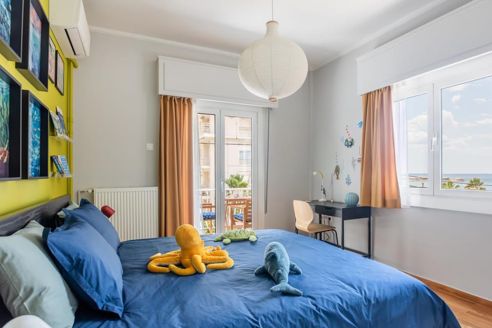 Bed, Natural landscape, View (from property/room), Photo of the whole room, Bedroom