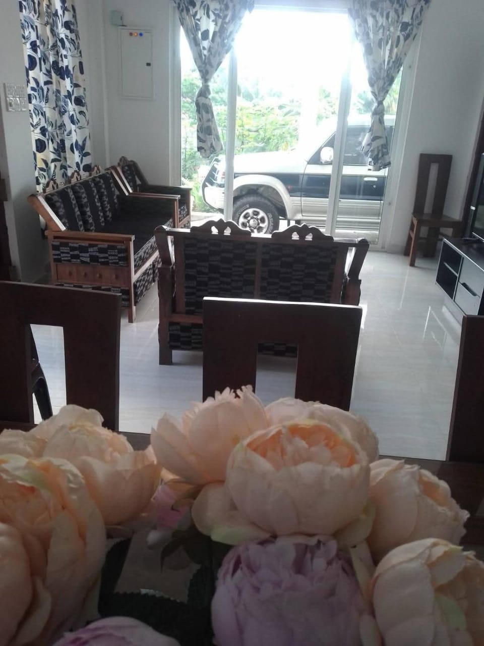 MSM DIAMOND GUEST HOUSE lk Bed and Breakfast in Western Province