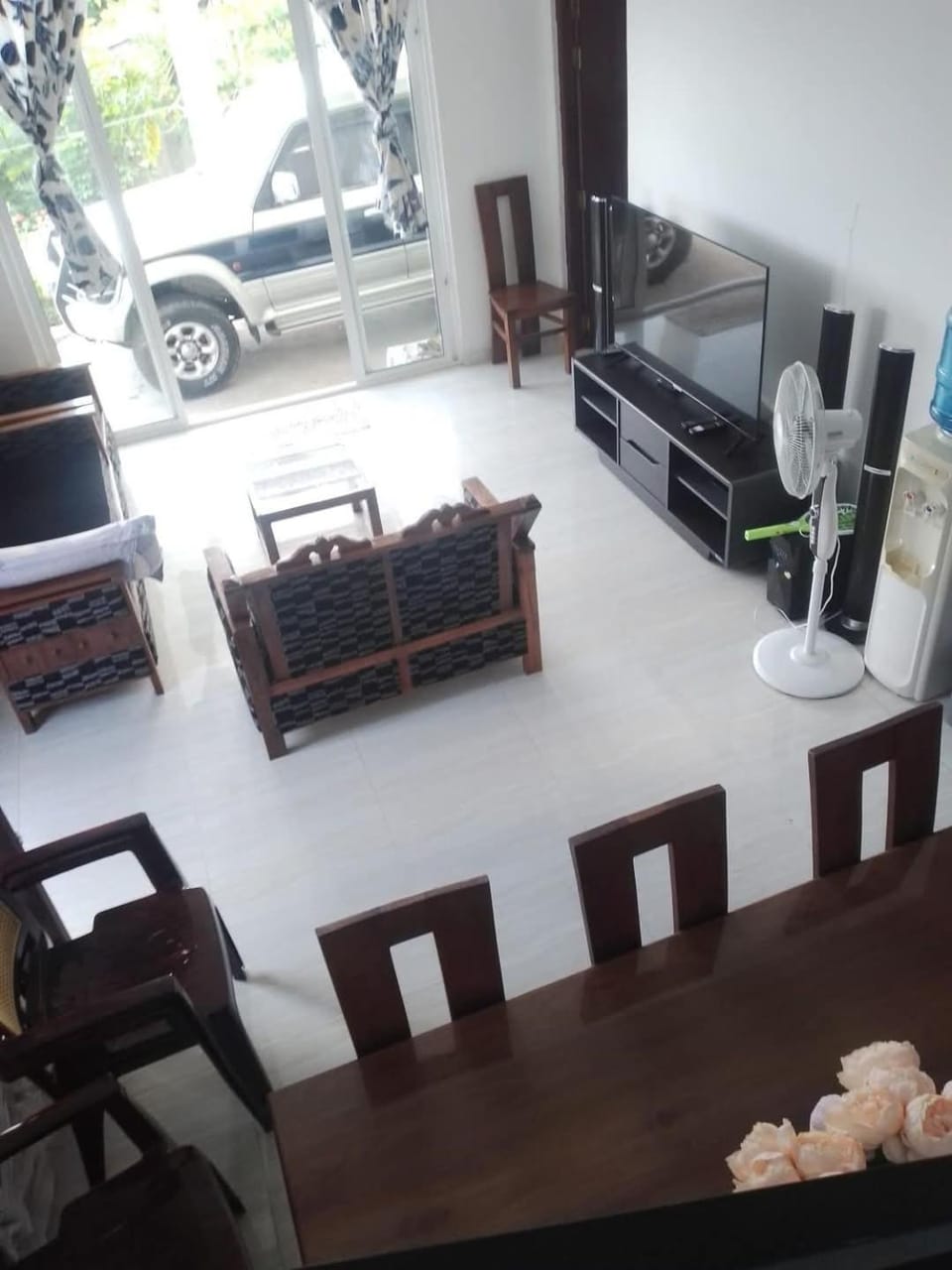 MSM DIAMOND GUEST HOUSE lk Bed and Breakfast in Western Province