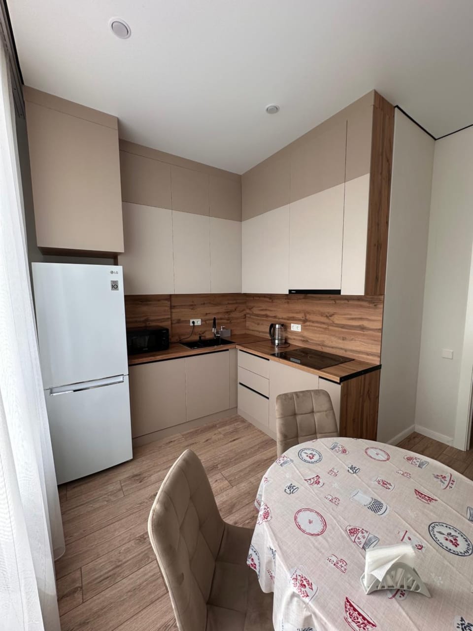 Светлая квартира с кухней и Wi-Fi Apartment in Kazakhstan