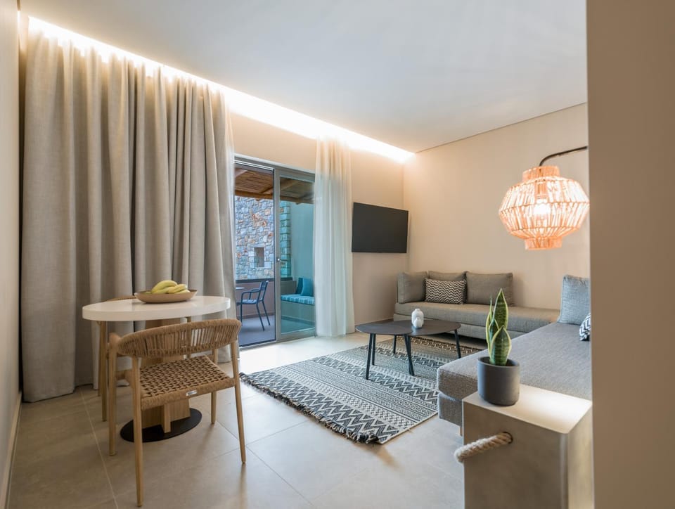 TV and multimedia, Living room, Seating area