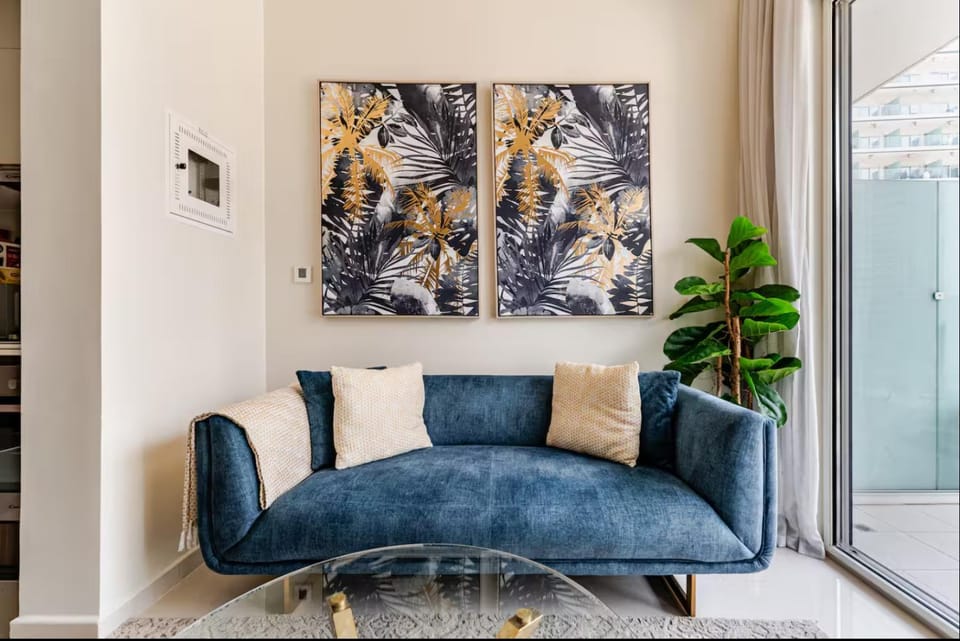 Living room, Decorative detail, Seating area