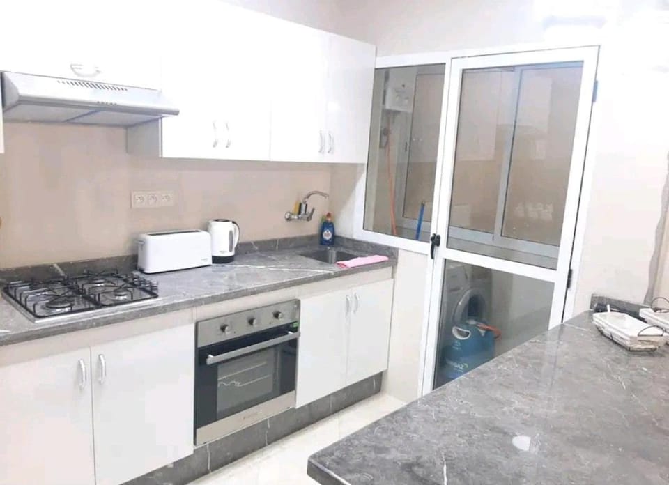 Great Air-Conditioned Accommodation with Good Proximity Apartment in Tangier