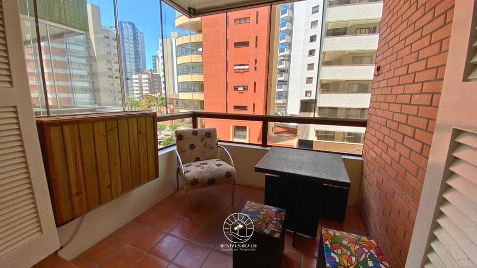 Apto a menos de 300m da Praia Grande Quatro Praças Apartment in State of Santa Catarina