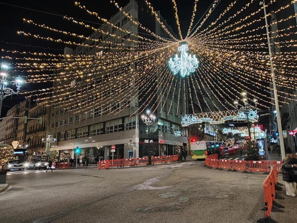 Night, Evening entertainment, City view, Street view, Location