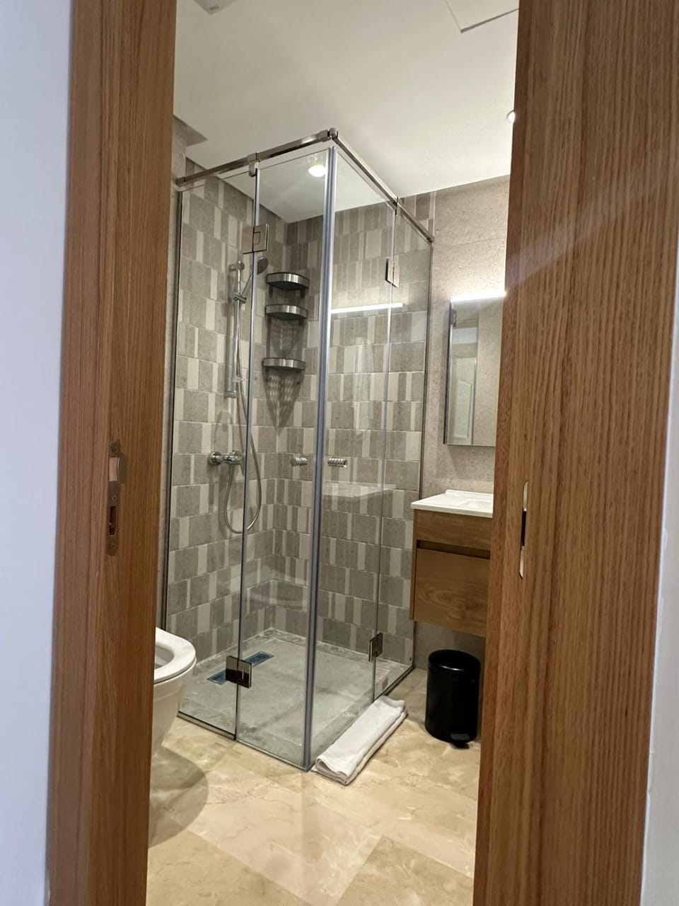 Shower, Bathroom