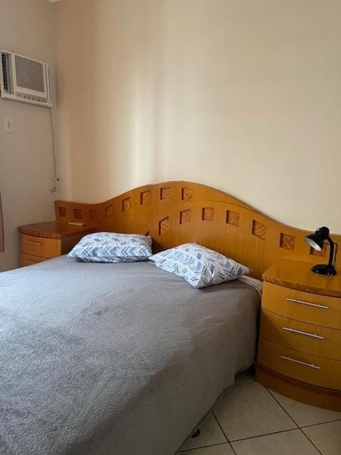 Apto a 80 metros do mar para 8 pessoas Apartment in Itapema