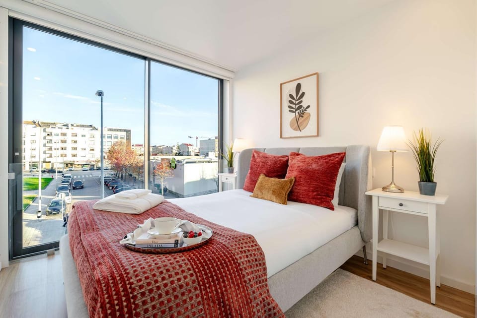 Bed, View (from property/room), Balcony/Terrace, Bedroom