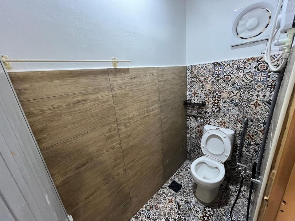 Menglembu Ipoh Homestay M21 Smart TV & WiFi ready House in Ipoh