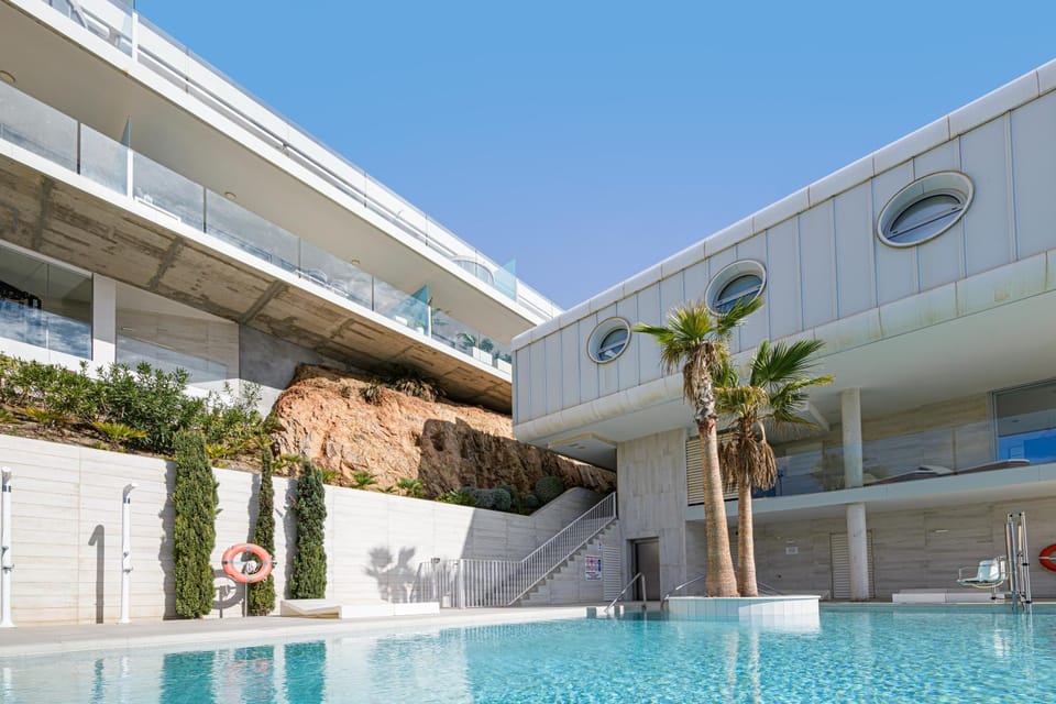 Property building, Pool view, Swimming pool