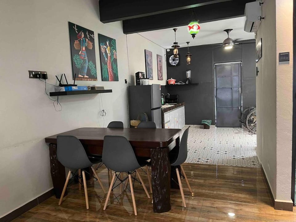 Ipoh Menglembu M35 Smart TV & Wifi ready House in Ipoh