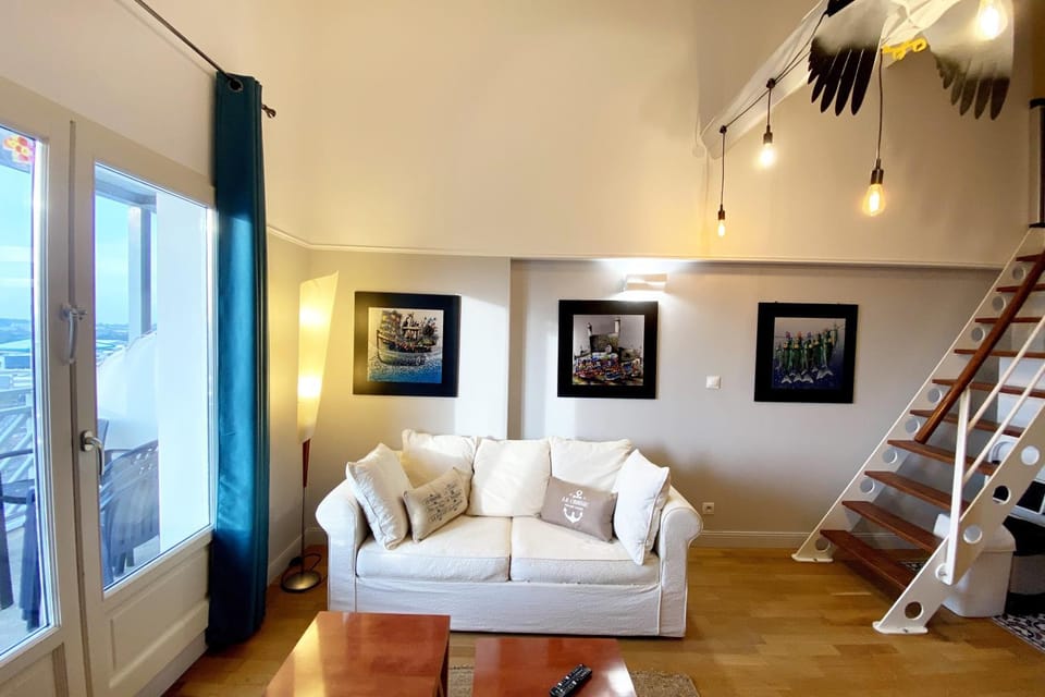 Property building, Living room