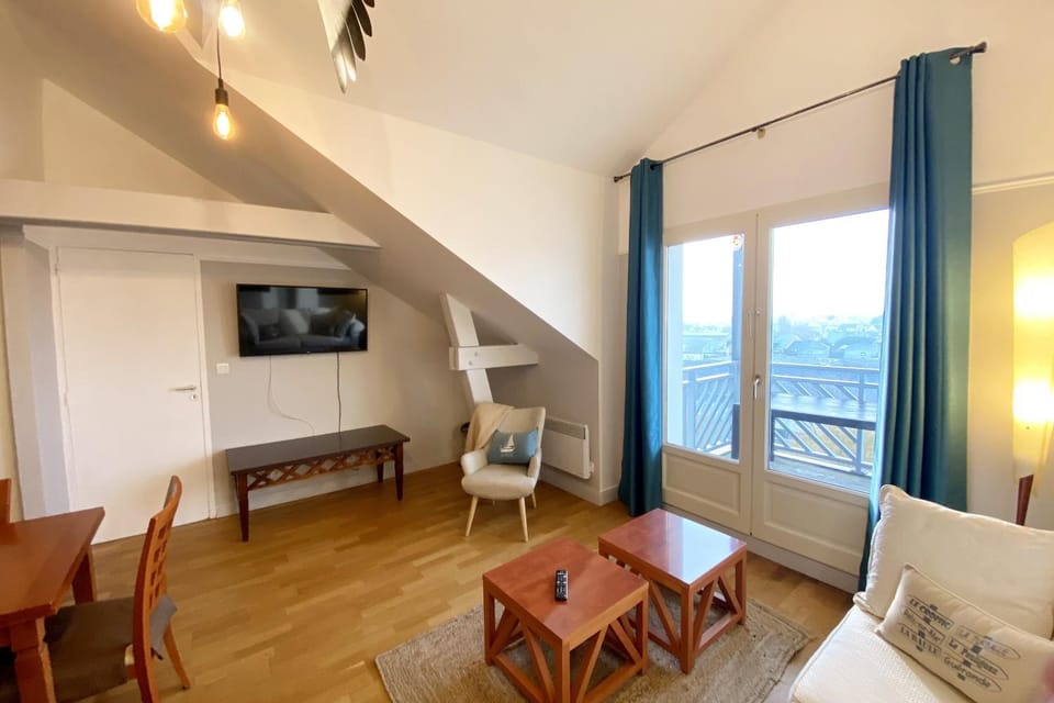 Property building, Living room