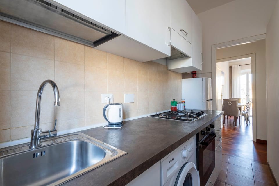 Pantheon view Apartment in Rome