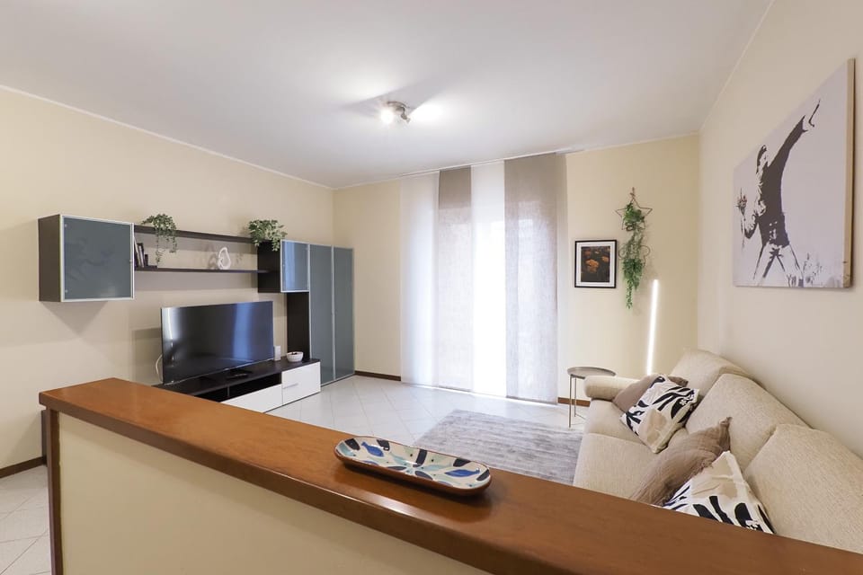 TV and multimedia, Living room, internet