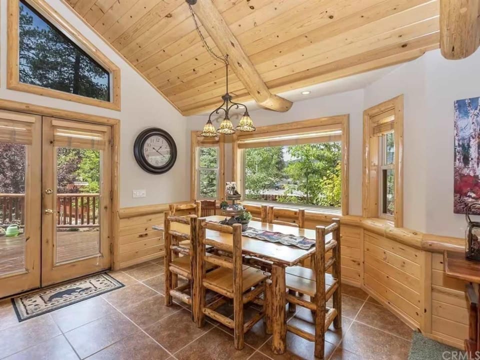 Winter Park Cabin Hot Tub And Game Room Cabin in Big Bear