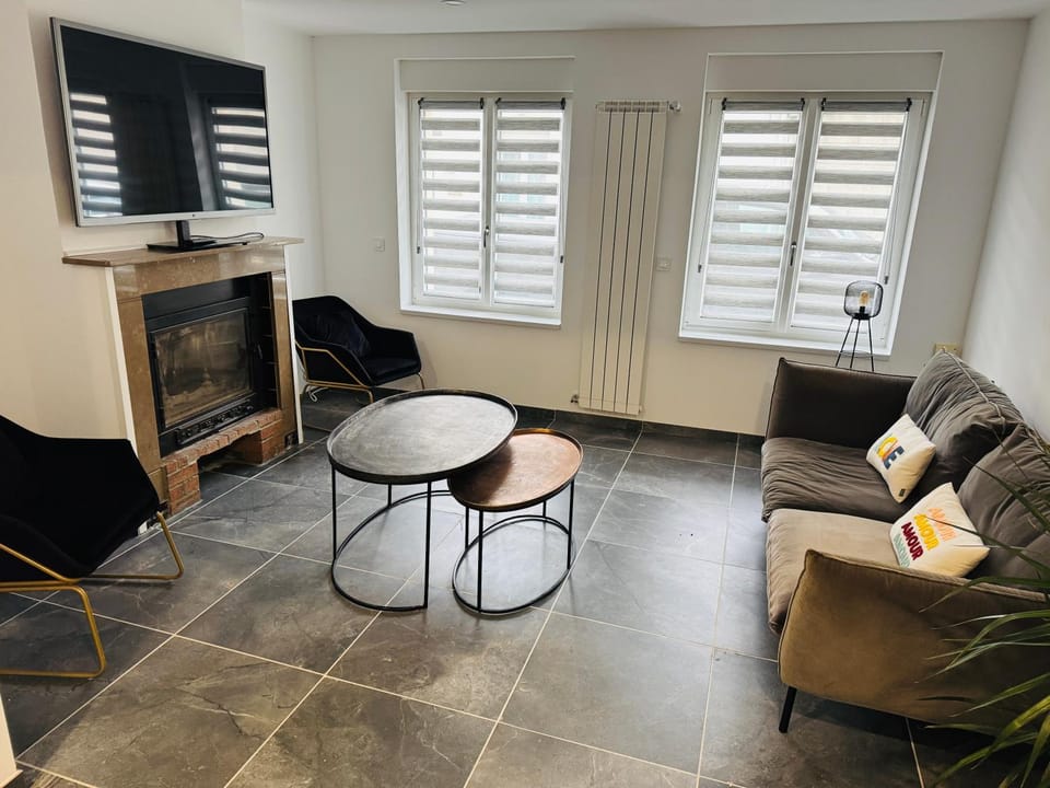 TV and multimedia, Living room