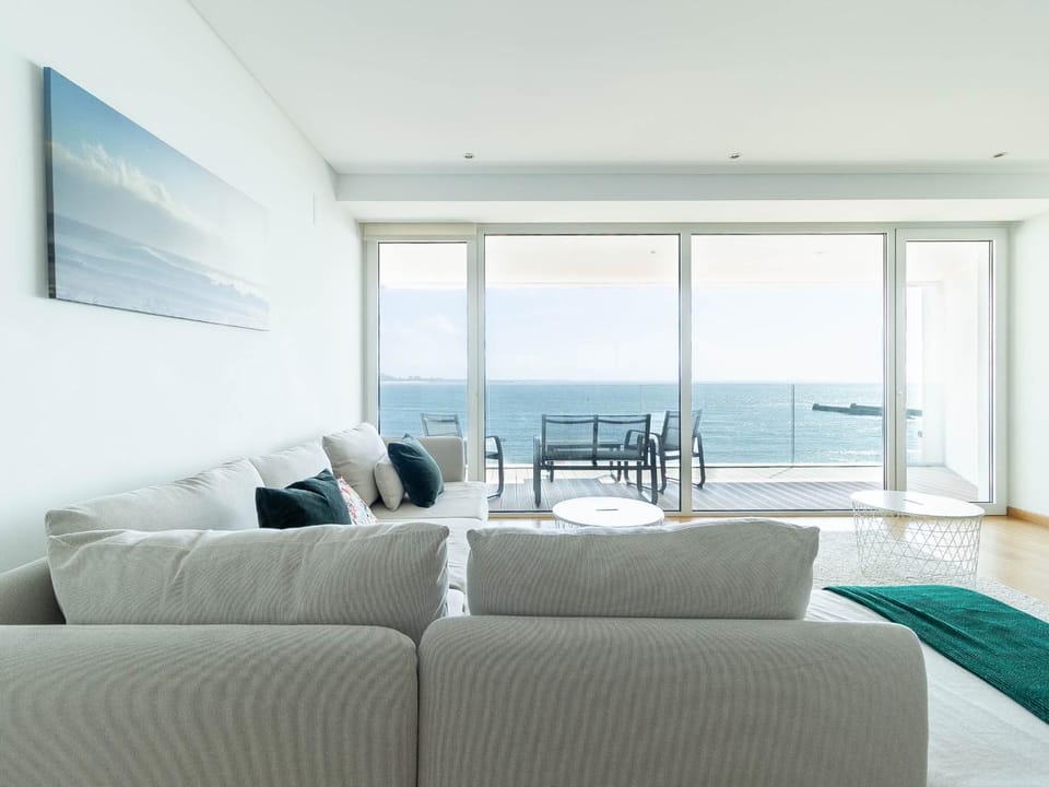 Living room, Sea view