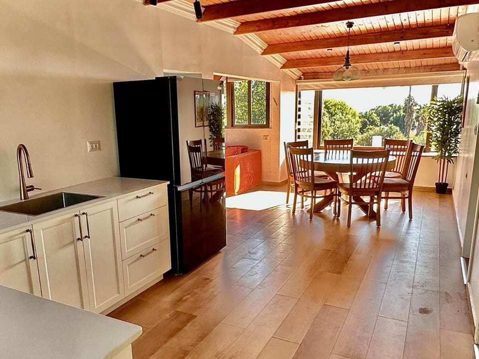 20 Mins from the Kinneret Golan Cabin Retreat Cabin in North District