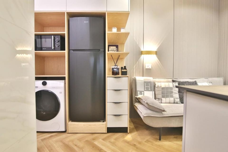 Haifa Carmel Center Luxury Suite - by Lime Luxe Apartment in Haifa