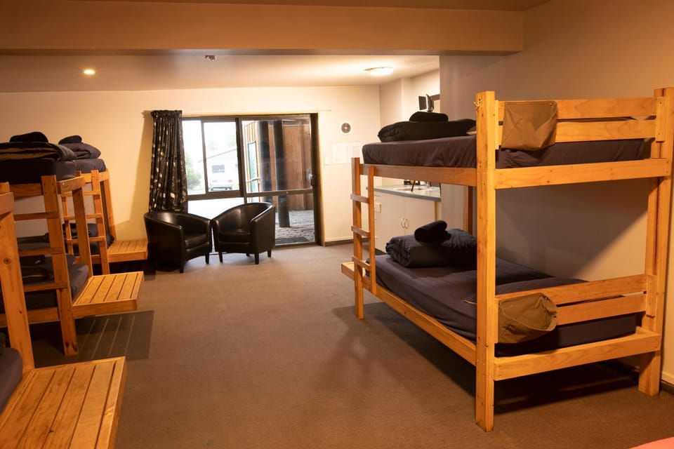 Bed, Bedroom, bunk bed