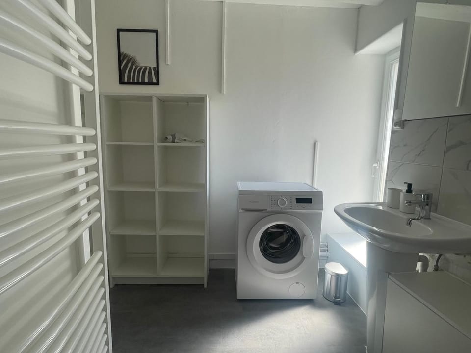 Studio spacieux et calme - Parking facile Apartment in Nouvelle-Aquitaine
