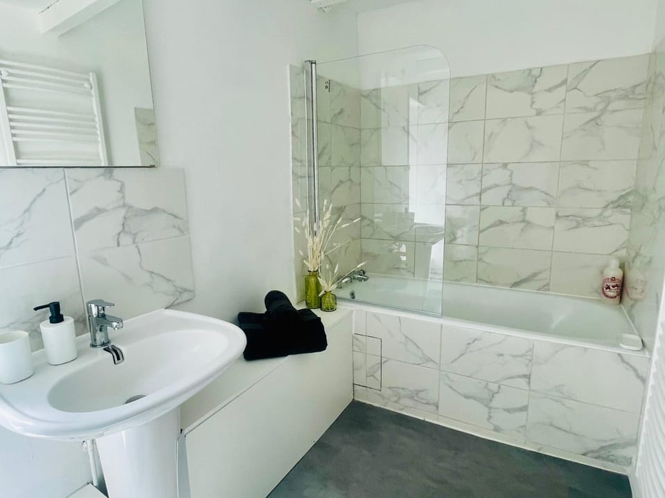 Studio spacieux et calme - Parking facile Apartment in Nouvelle-Aquitaine