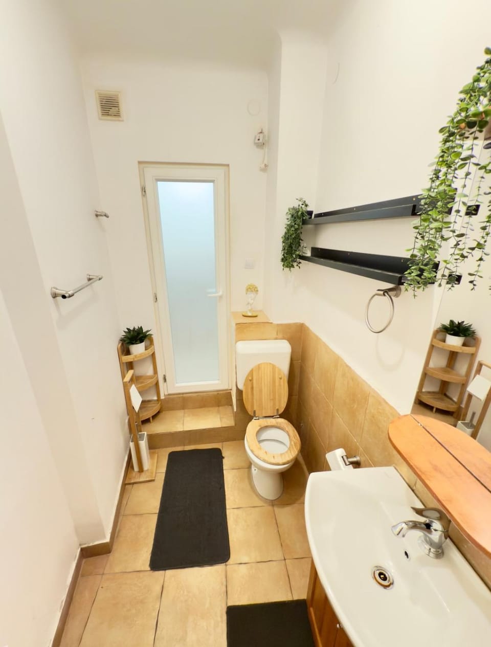 Toilet, Bathroom