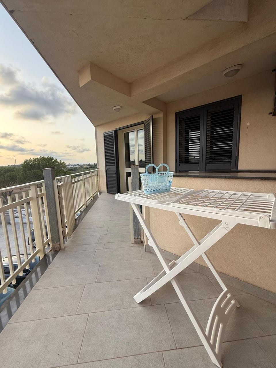 View (from property/room), Balcony/Terrace