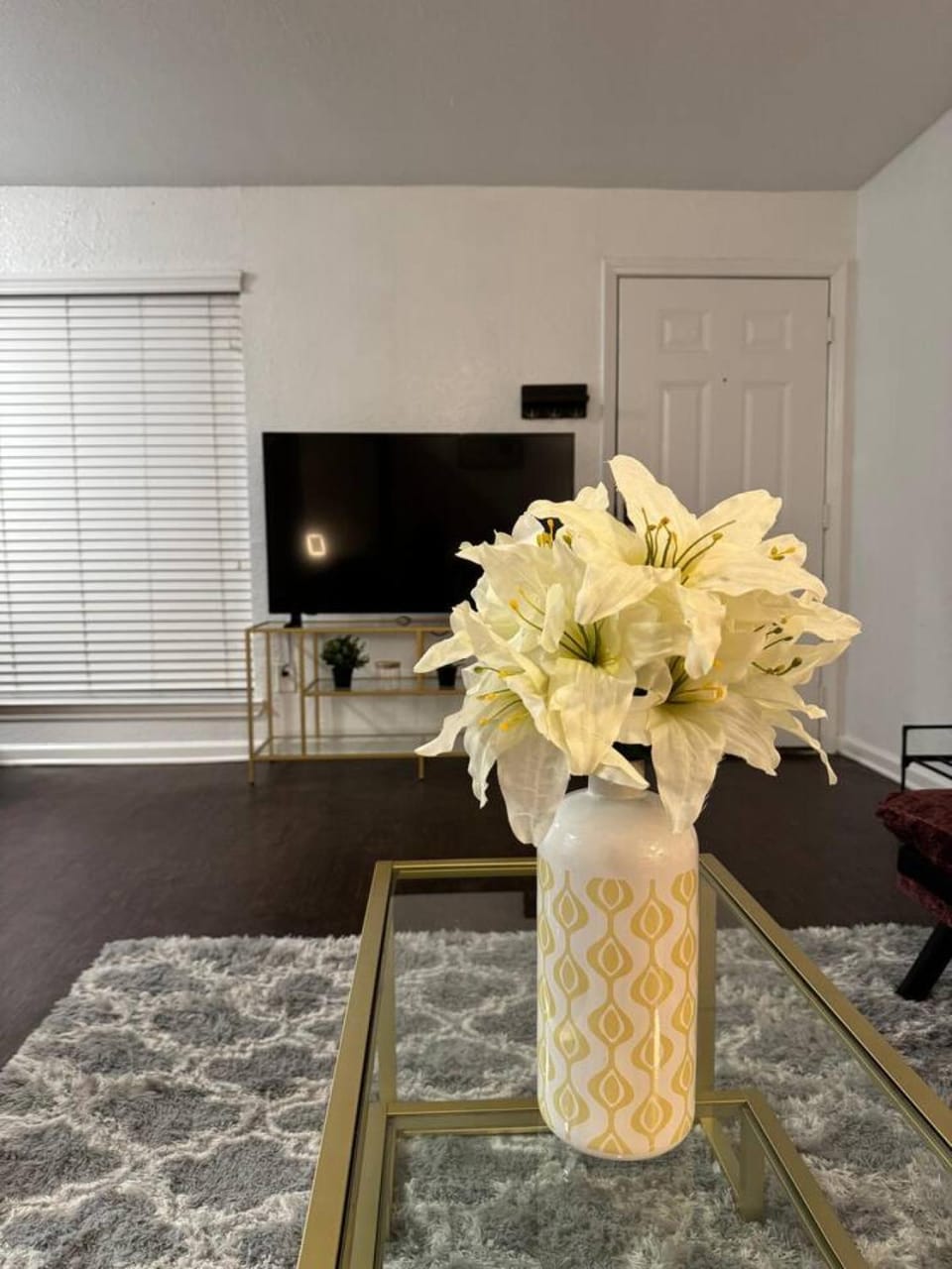 Pink 1Bed 5 miles from Downtown Free Parking Apartment in Houston