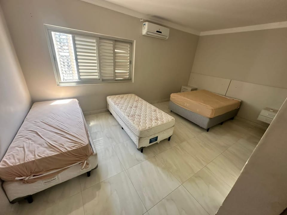 Apartamento Grande TOP - Praia de Pitangueiras Apartment in State of São Paulo