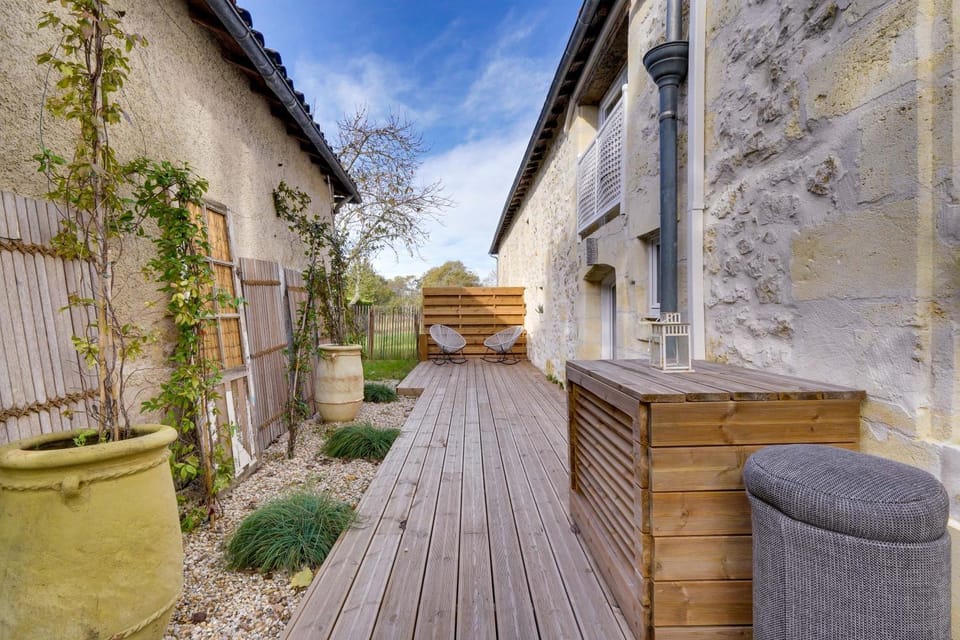 Dans un écrin de verdure aux portes BORDEAUX House in Nouvelle-Aquitaine