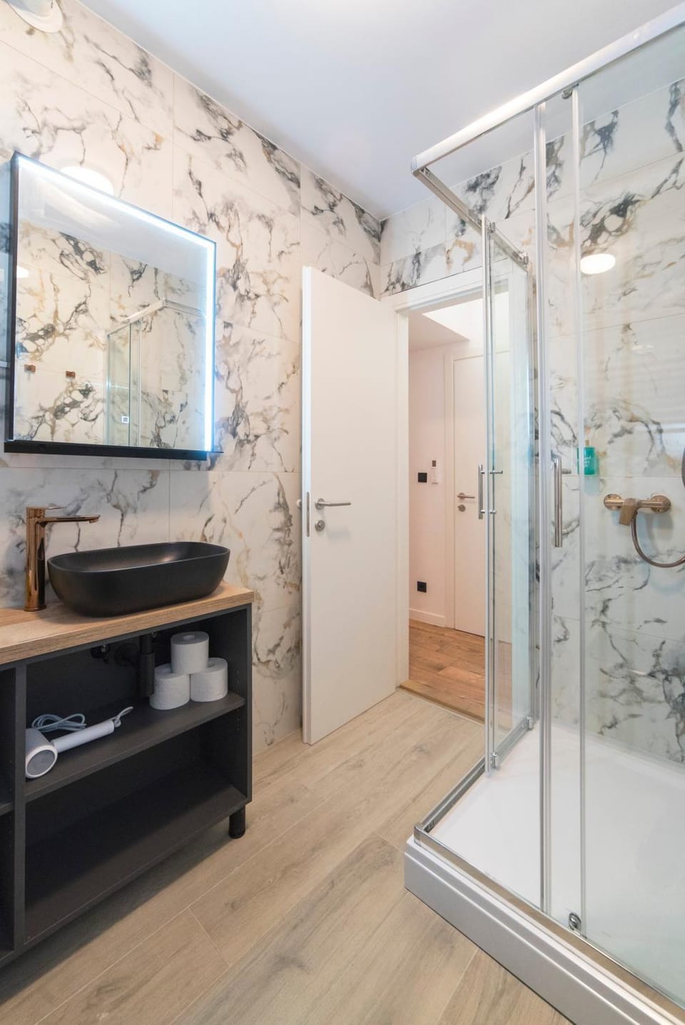 Shower, Bathroom