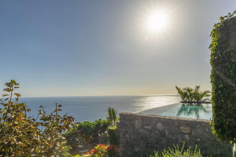 Natural landscape, Pool view, Sea view, Swimming pool, Swimming pool