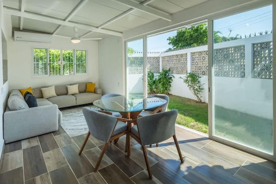Casita Walk to Surf and Town House in State of Nayarit