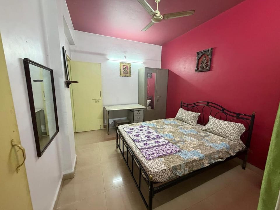 Bed, Bedroom, wardrobe