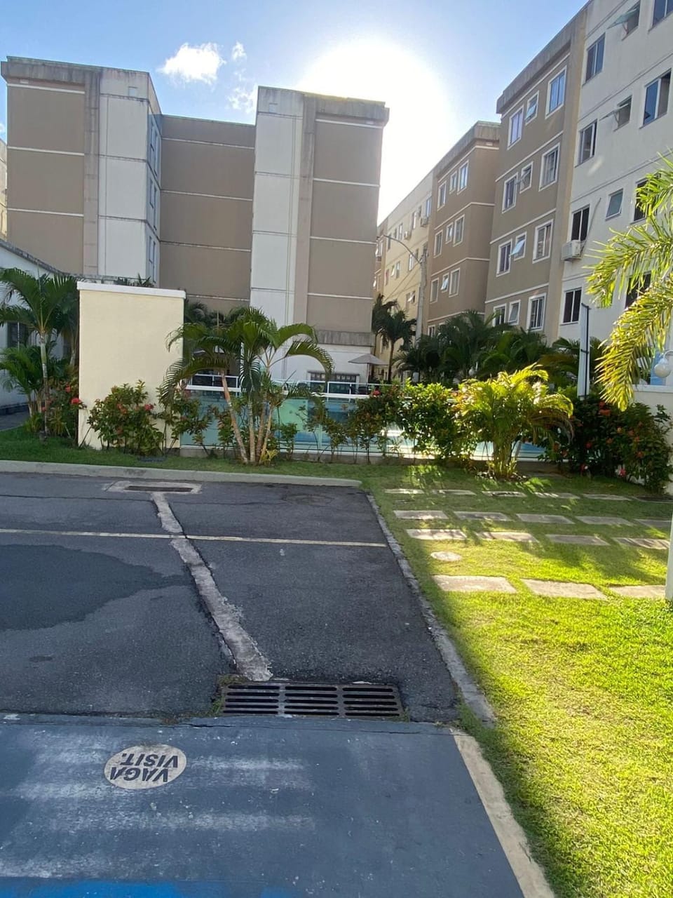 Apartamento mobiliado com ar condicionado Abrantes Camaçari Apartment in Lauro de Freitas