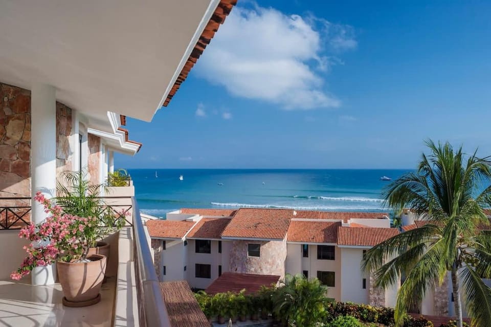 Luxury Oceanview Penthouse in HDM House in State of Nayarit