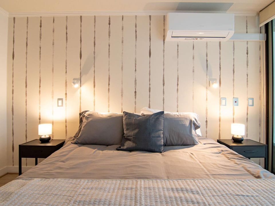 HOM ELITE l Mall Parque Arauco l AireAcond l Parking Apartment in Las Condes