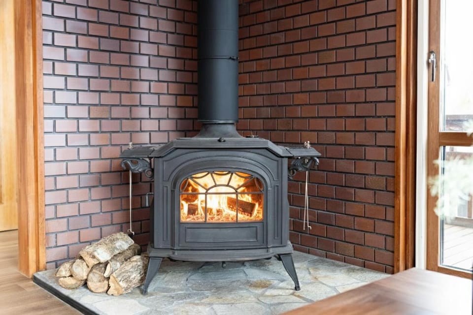Living room, fireplace, fireplace