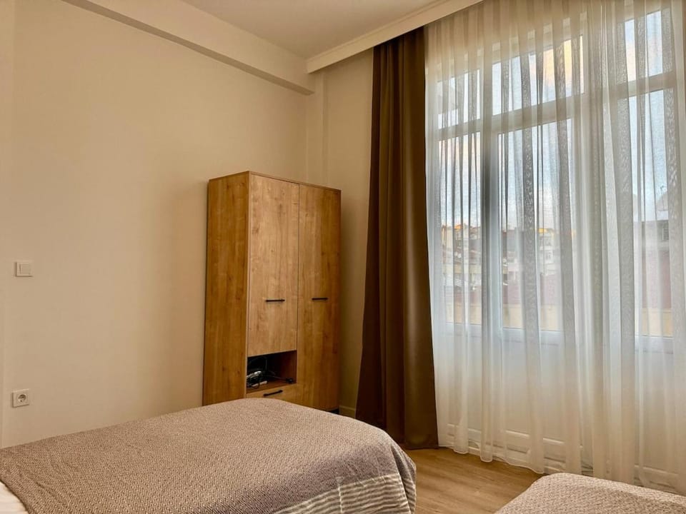 Bed, Photo of the whole room, Bedroom, wardrobe